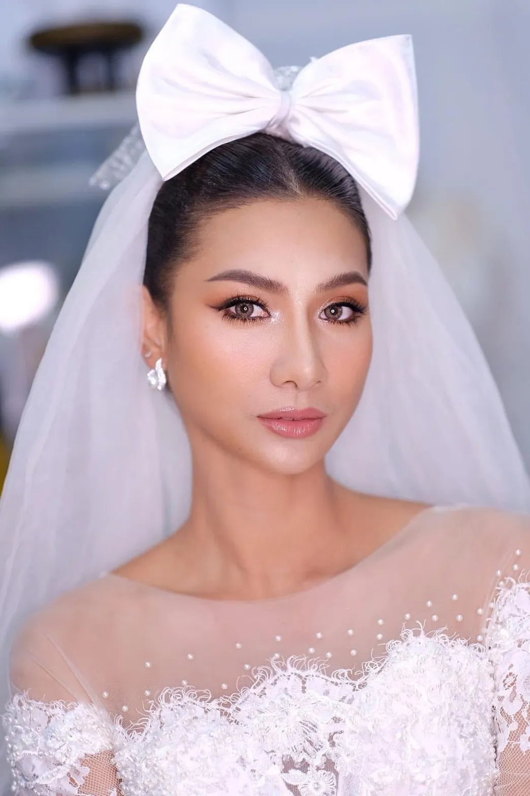 Elegant Nude Bridal (4)_11zon