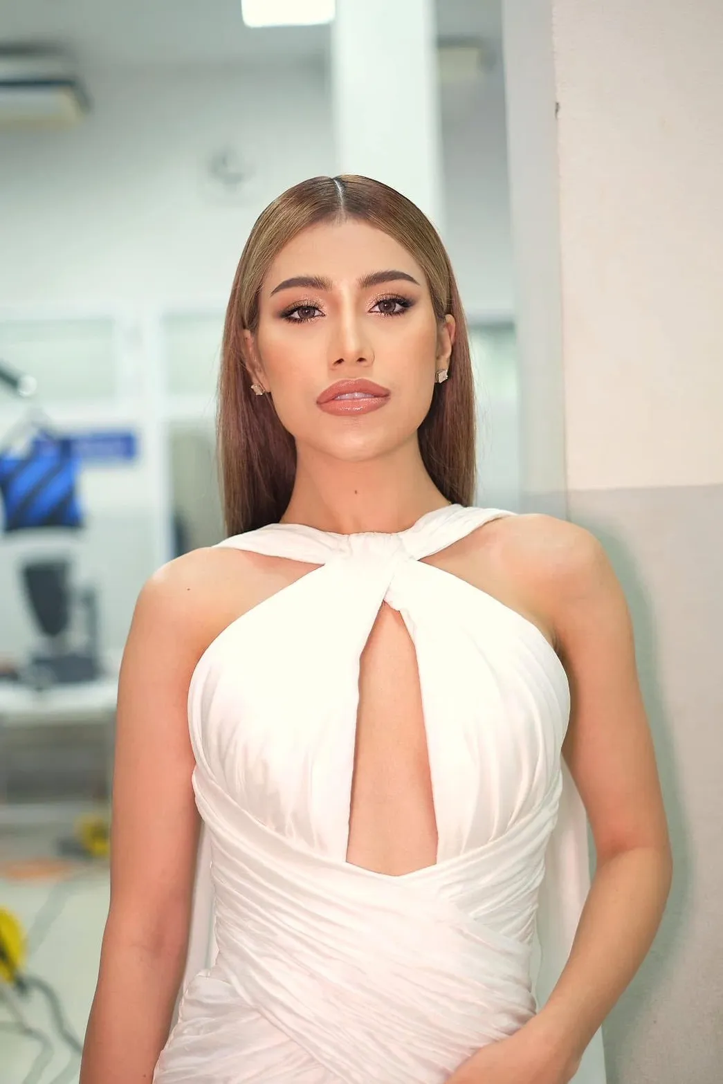 Full Glam Evening Glam (Bridal Reception) (12)_13_11zon