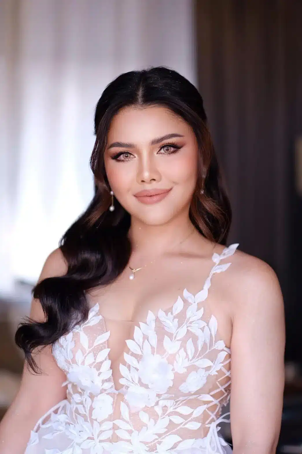 Soft Romantic Bridal (4)_8_11zon